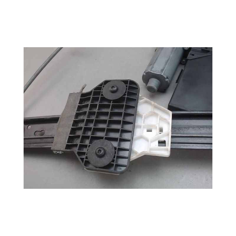 MECANISME LEVE-GLACE ARRIERE DROIT AUDI A4
