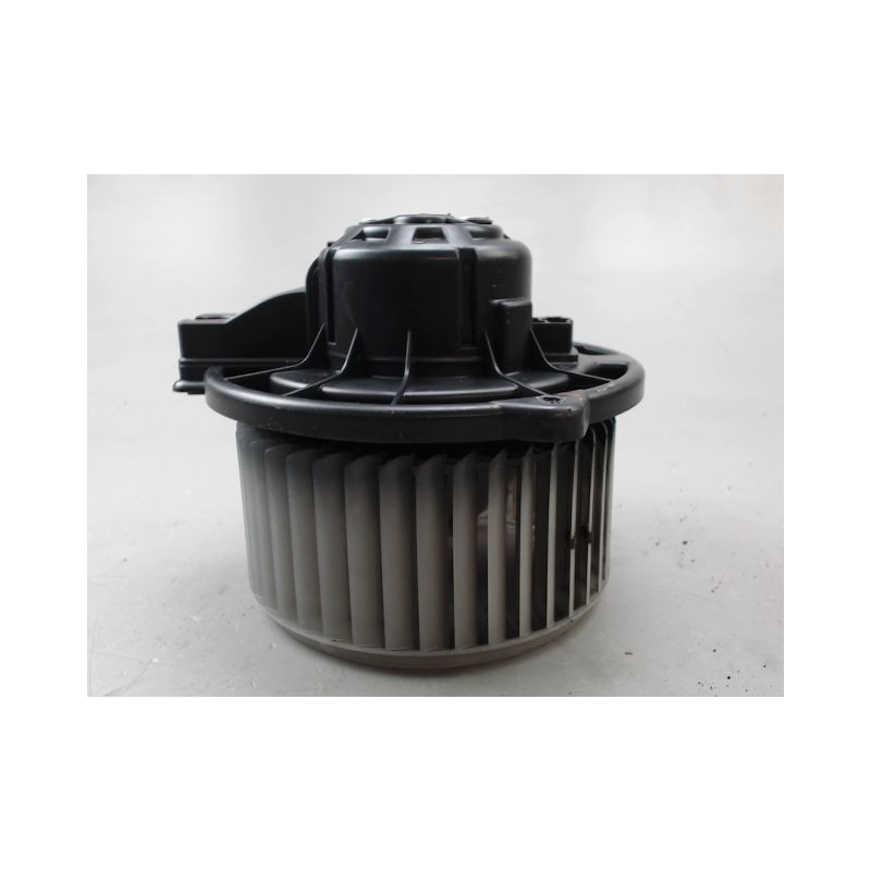 MOTEUR VENTILATEUR CHAUFFAGE TOYOTA COROLLA