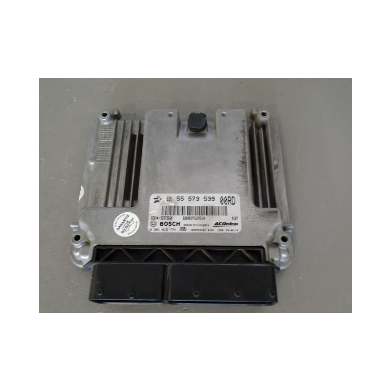 CALCULATEUR MOTEUR OPEL INSIGNIA