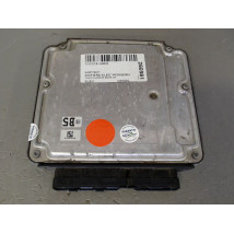 CALCULATEUR MOTEUR TOYOTA YARIS