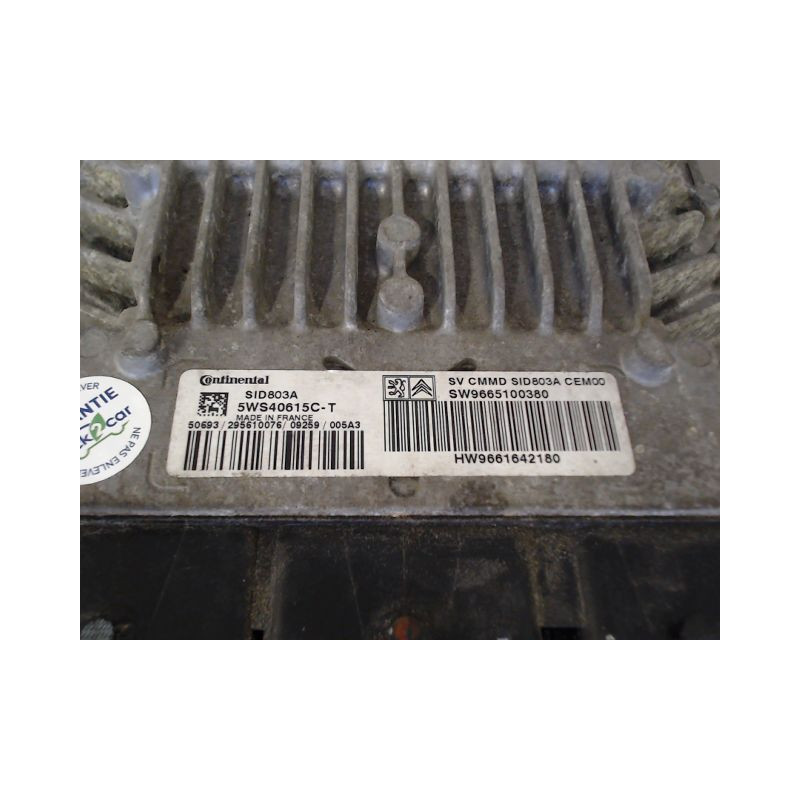 CALCULATEUR MOTEUR PEUGEOT 807