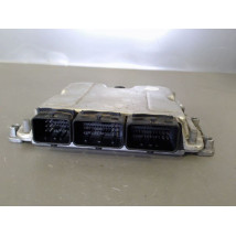 CALCULATEUR MOTEUR RENAULT VEL SATIS