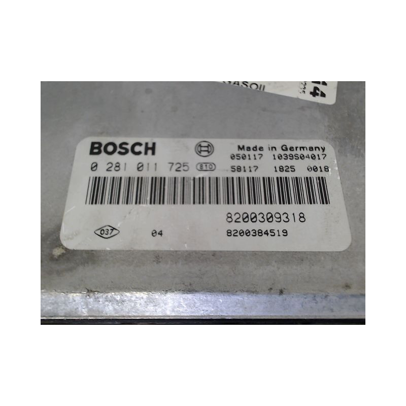 CALCULATEUR MOTEUR RENAULT VEL SATIS