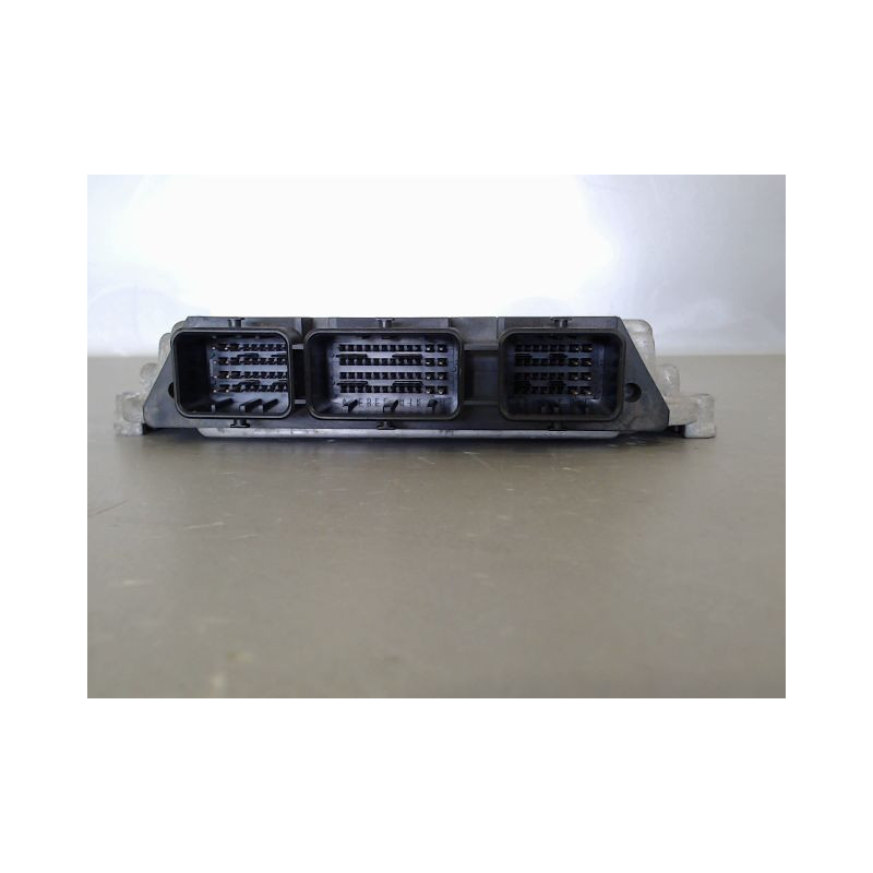 CALCULATEUR MOTEUR CITROEN XSARA