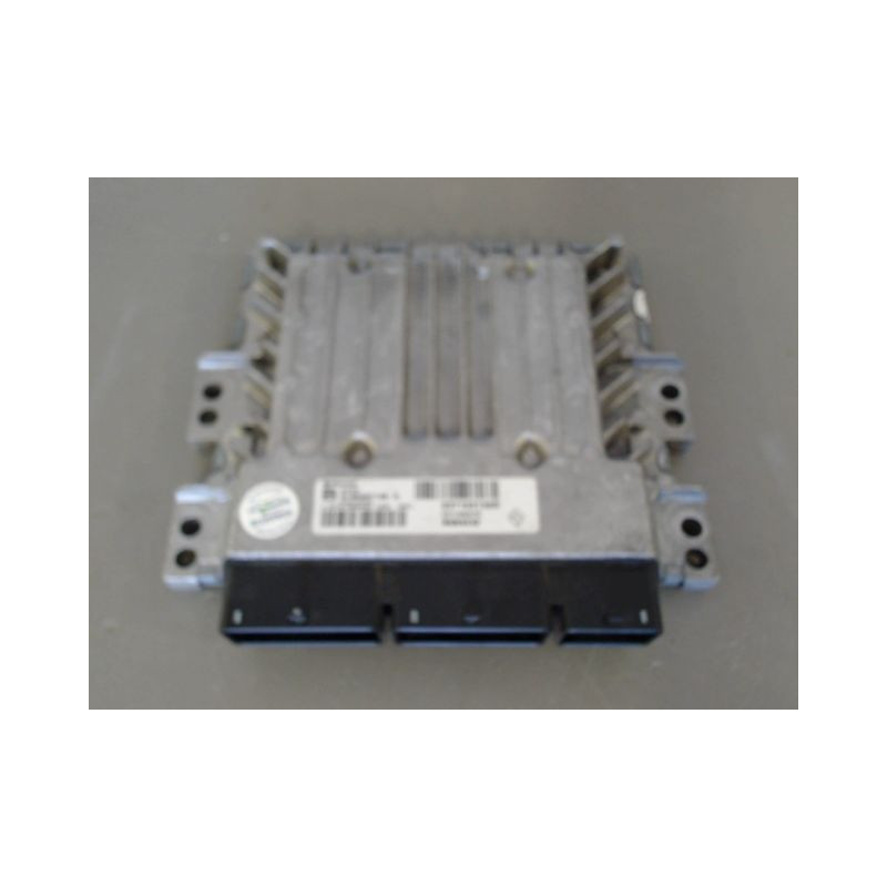 CALCULATEUR MOTEUR RENAULT MEGANE