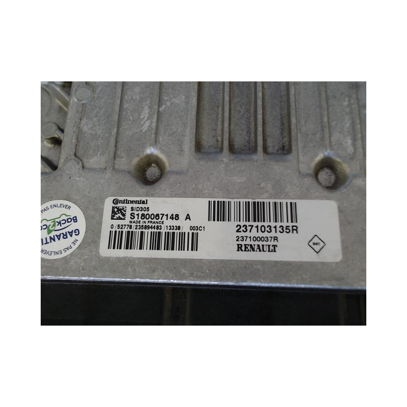 CALCULATEUR MOTEUR RENAULT MEGANE