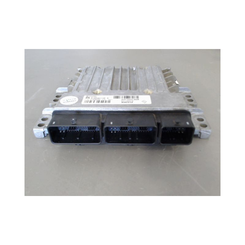 CALCULATEUR MOTEUR RENAULT MEGANE