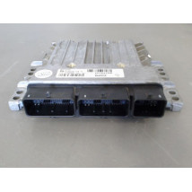 CALCULATEUR MOTEUR RENAULT MEGANE