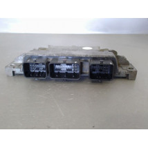 CALCULATEUR MOTEUR RENAULT CLIO