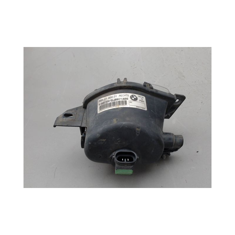 PHARE ANTIBROUILLARD AVANT DROIT B.M.W. SERIE 3