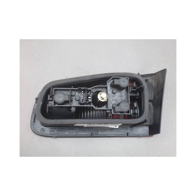 FEU ARRIERE INTERIEUR GAUCHE RENAULT LAGUNA