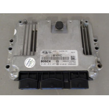 CALCULATEUR MOTEUR FORD FOCUS