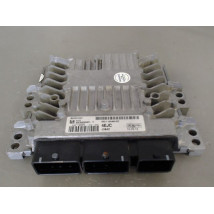 CALCULATEUR MOTEUR FORD FIESTA