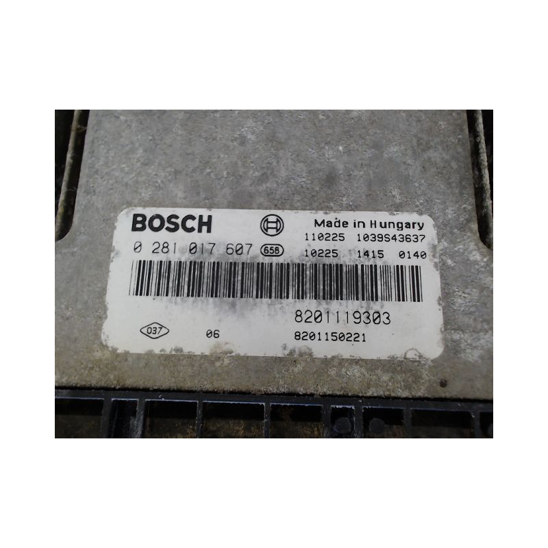 CALCULATEUR MOTEUR RENAULT ESPACE