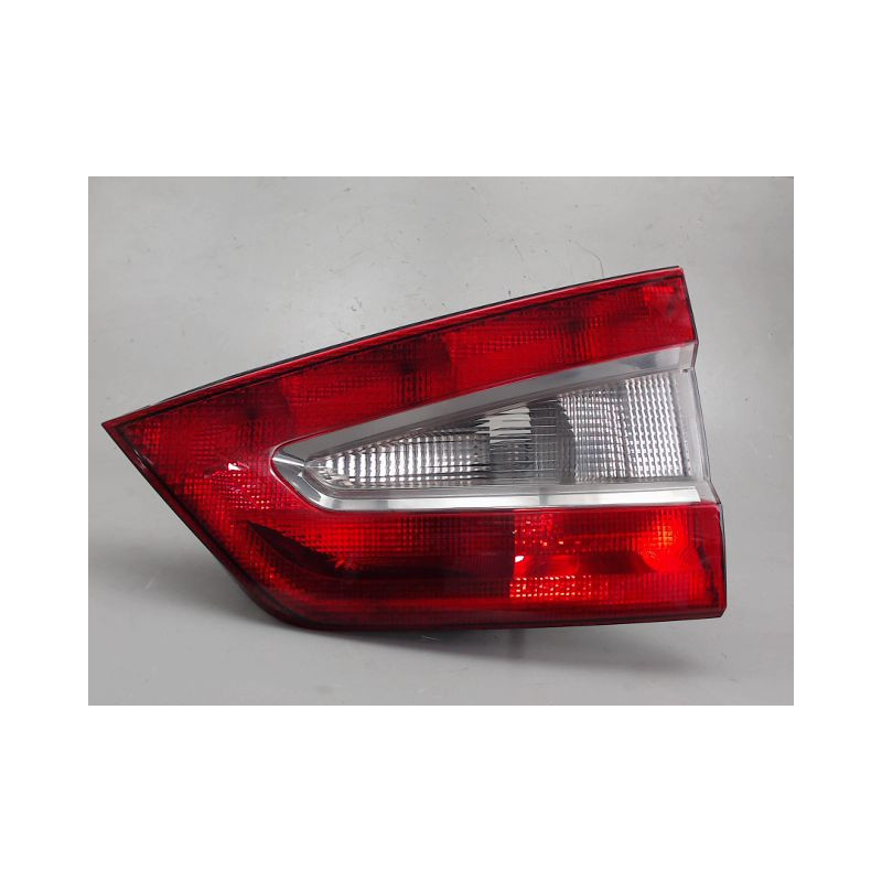 FEU ARRIERE INTERIEUR DROIT FORD GALAXY