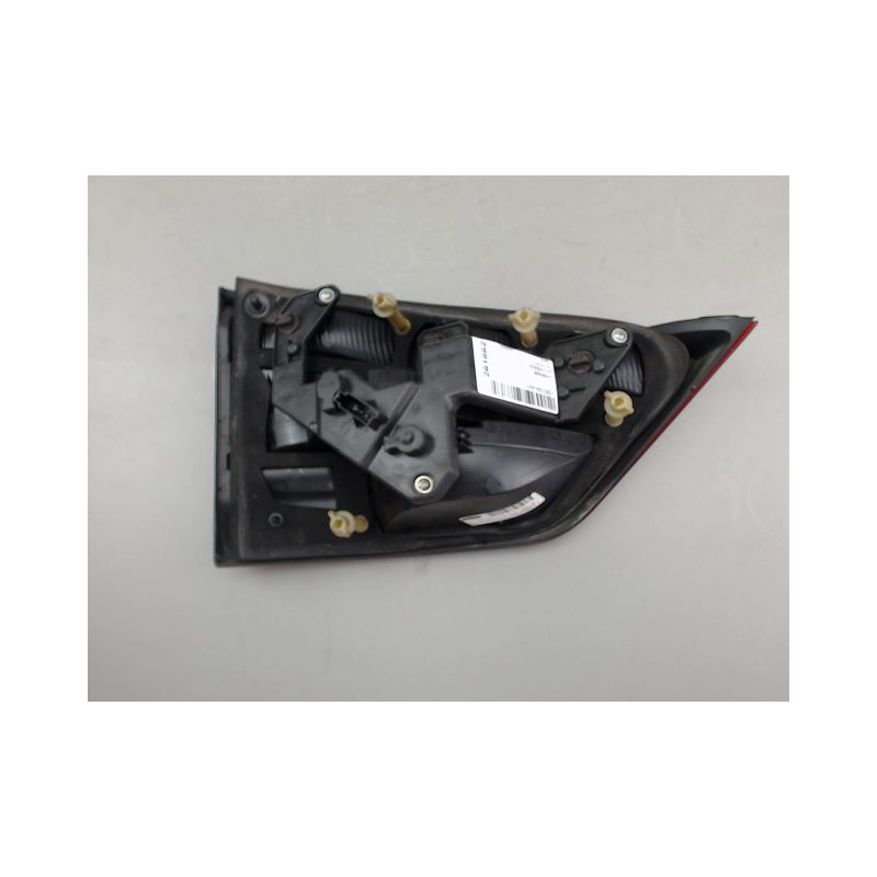 FEU ARRIERE INTERIEUR DROIT FORD GALAXY