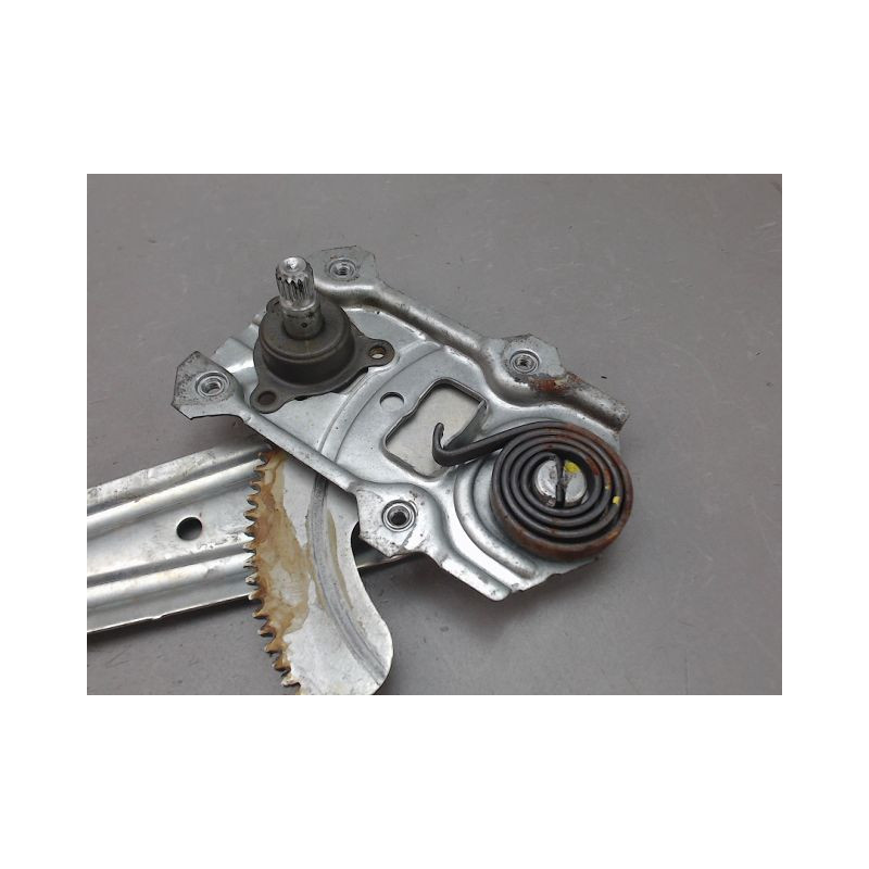 MECANISME LEVE-GLACE ARRIERE DROIT SUZUKI SWIFT