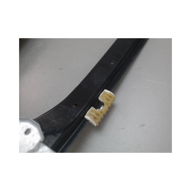 MECANISME LEVE-GLACE AVANT DROIT VOLKSWAGEN GOLF
