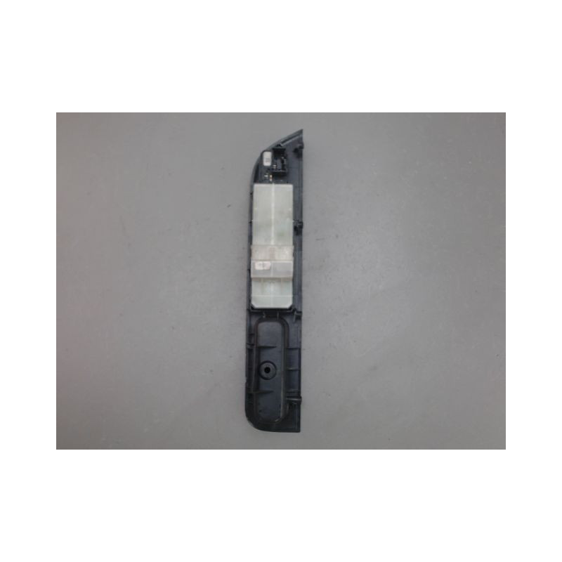 COMMANDE LEVE-GLACE PORTE AVG SUZUKI SWIFT
