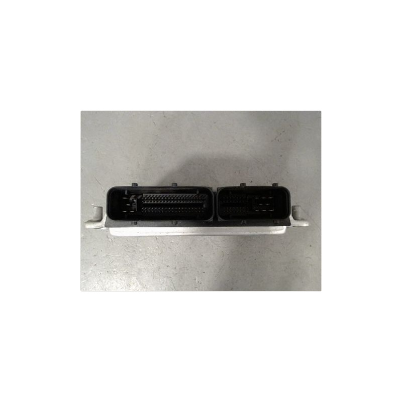 CALCULATEUR MOTEUR AUDI A3 2000-2003