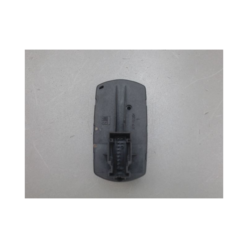 COMMANDE LEVE-GLACE PORTE AVG OPEL CORSA