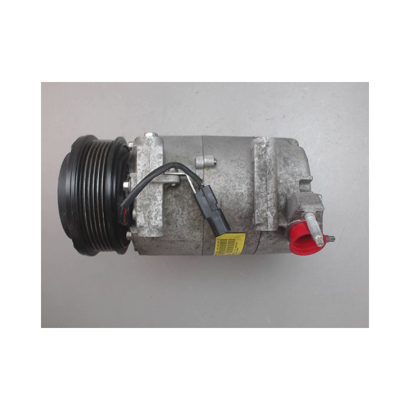 COMPRESSEUR AIR CONDITIONNE FORD KUGA