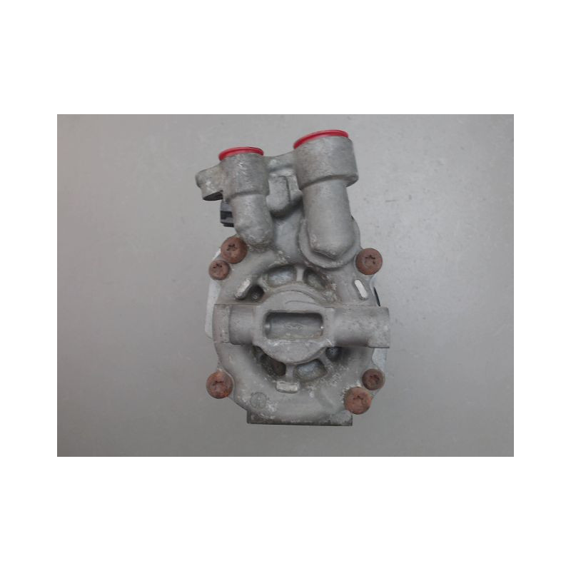 COMPRESSEUR AIR CONDITIONNE NISSAN MICRA