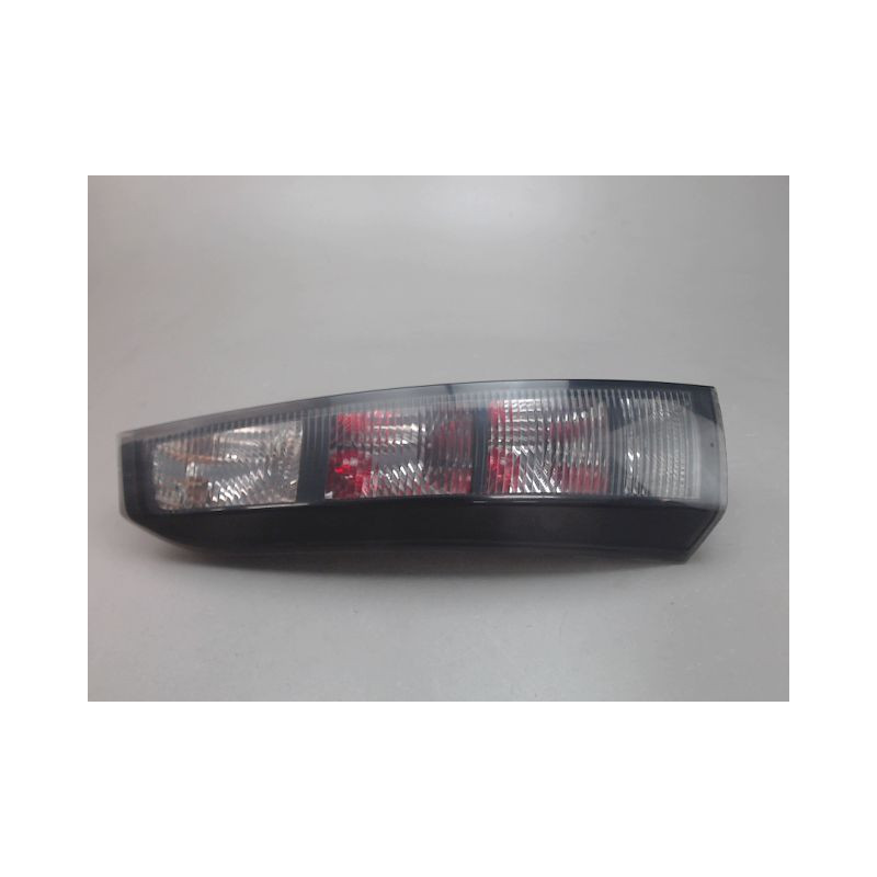 FEU ARRIERE GAUCHE  OPEL MERIVA
