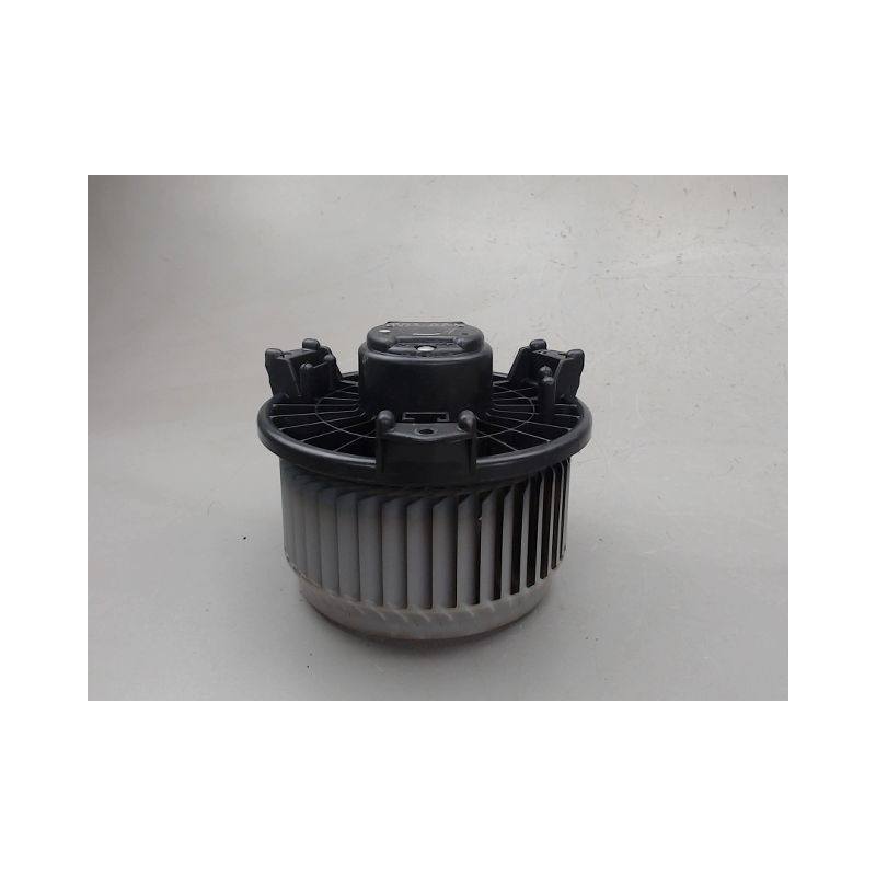 MOTEUR VENTILATEUR CHAUFFAGE SUZUKI SWIFT