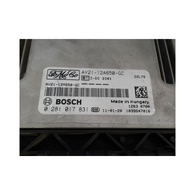 CALCULATEUR MOTEUR FORD FIESTA