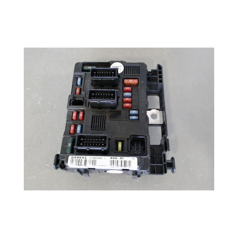 BOITE A FUSIBLES CITROEN XSARA