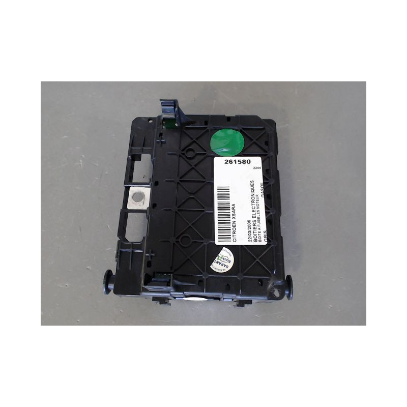 BOITE A FUSIBLES CITROEN XSARA