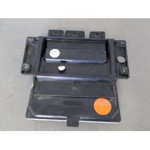 CALCULATEUR MOTEUR RENAULT CLIO