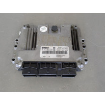 CALCULATEUR MOTEUR RENAULT MEGANE