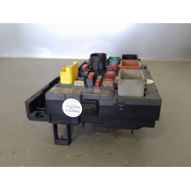 BOITE A FUSIBLES CITROEN C4