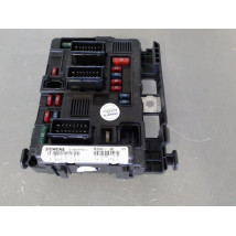 BOITE A FUSIBLES PEUGEOT 206