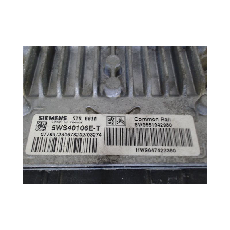 CALCULATEUR MOTEUR CITROEN XSARA