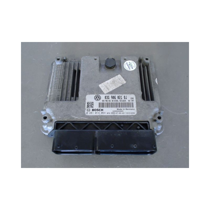 CALCULATEUR MOTEUR VOLKSWAGEN GOLF