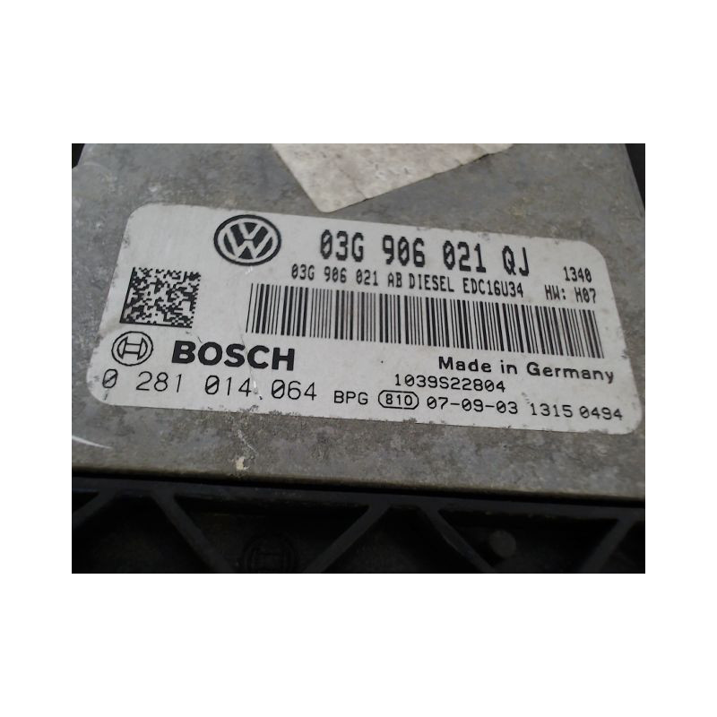 CALCULATEUR MOTEUR VOLKSWAGEN GOLF