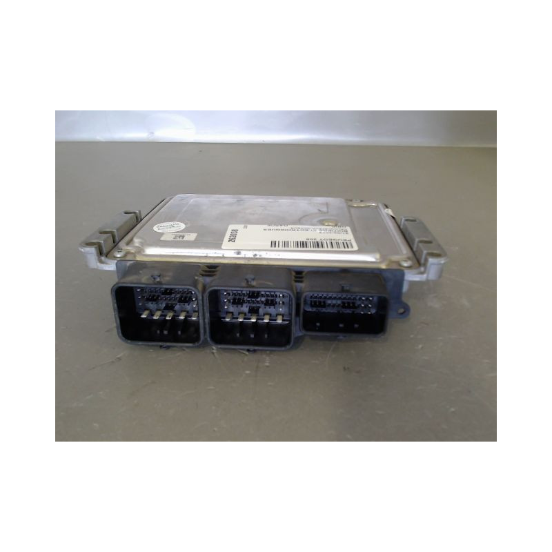CALCULATEUR MOTEUR PEUGEOT 208