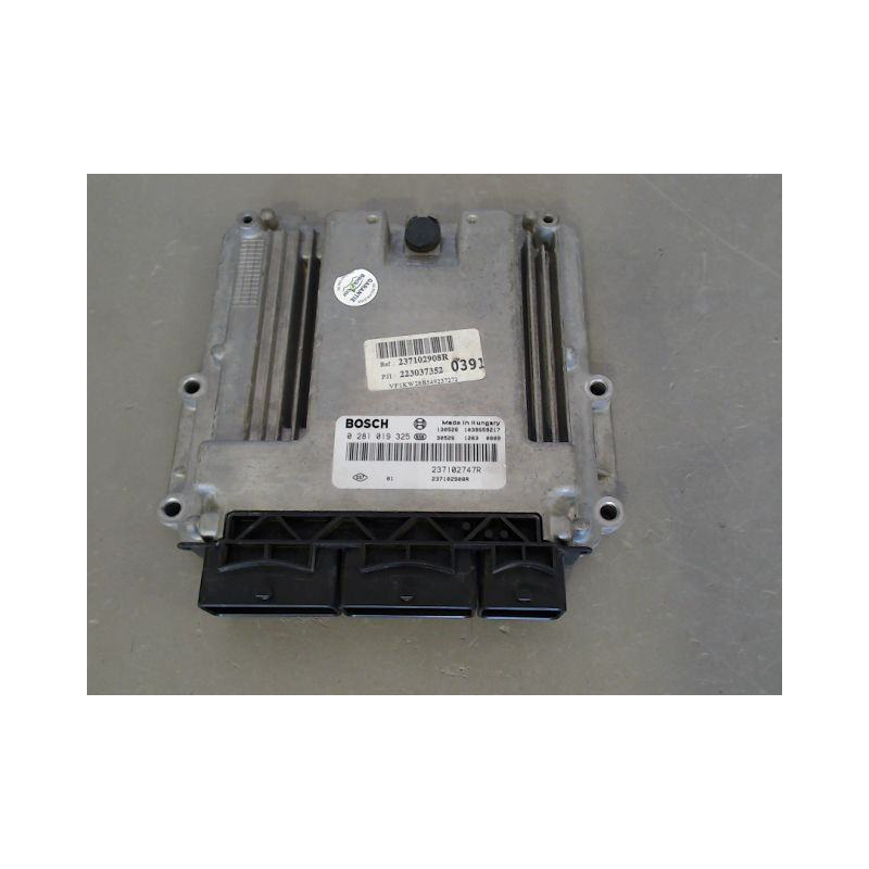 CALCULATEUR MOTEUR RENAULT KANGOO