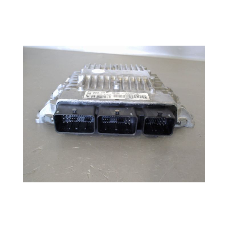 CALCULATEUR MOTEUR PEUGEOT 407