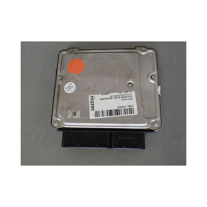 CALCULATEUR MOTEUR OPEL CORSA