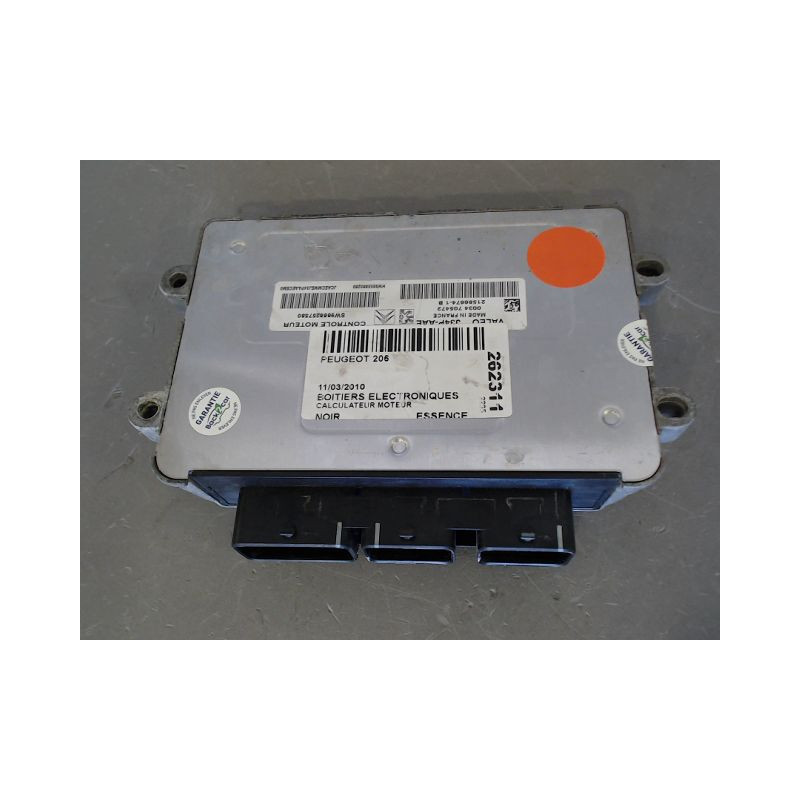 CALCULATEUR MOTEUR PEUGEOT 206