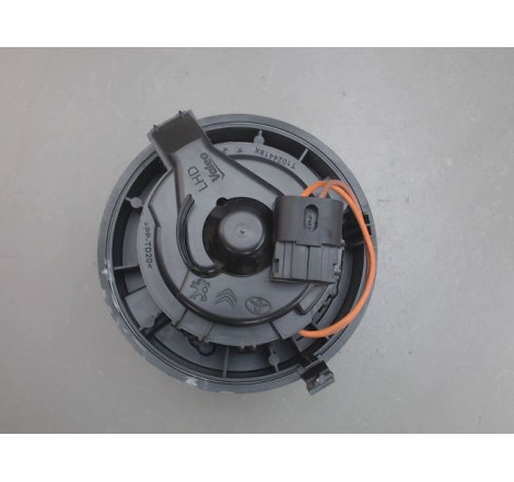 MOTEUR VENTILATEUR CHAUFFAGE