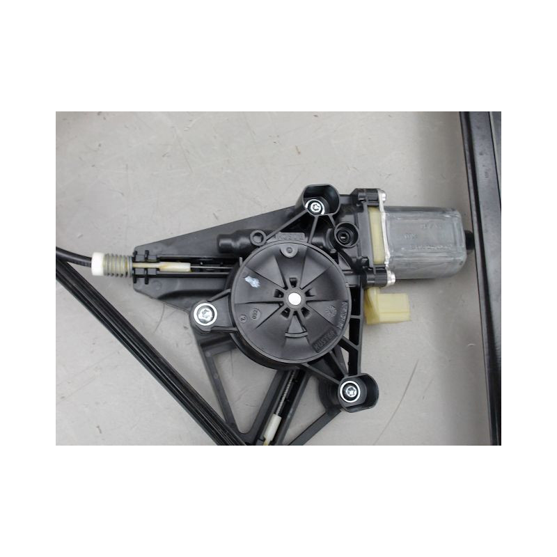 MECANISME LEVE-GLACE AVANT GAUCHE VOLKSWAGEN GOLF