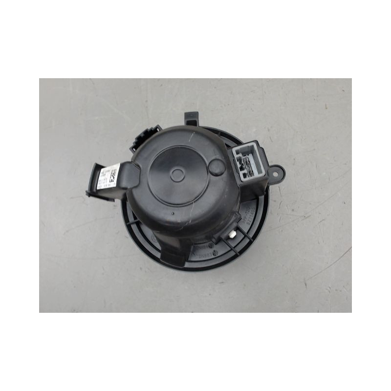 MOTEUR VENTILATEUR CHAUFFAGE RENAULT TWINGO