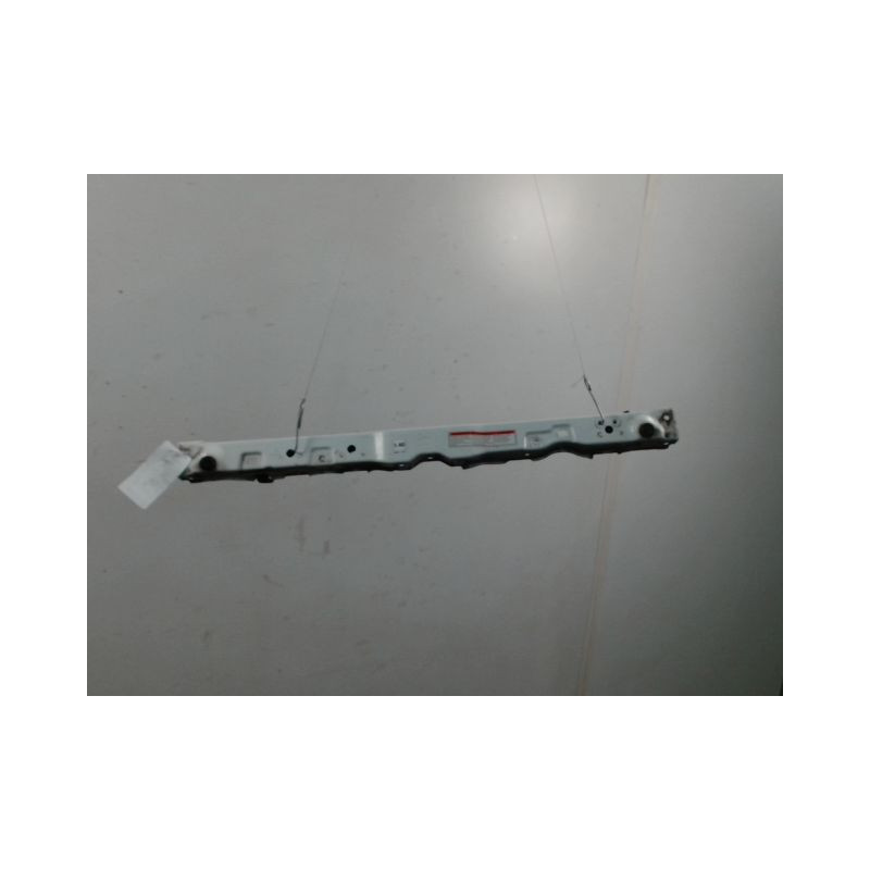 TRAVERSE SUPERIEURE ARMATURE AVANT SUZUKI SPLASH