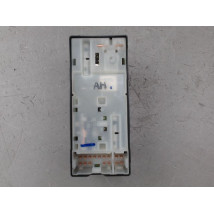 COMMANDE LEVE-GLACE PORTE AVG NISSAN MICRA