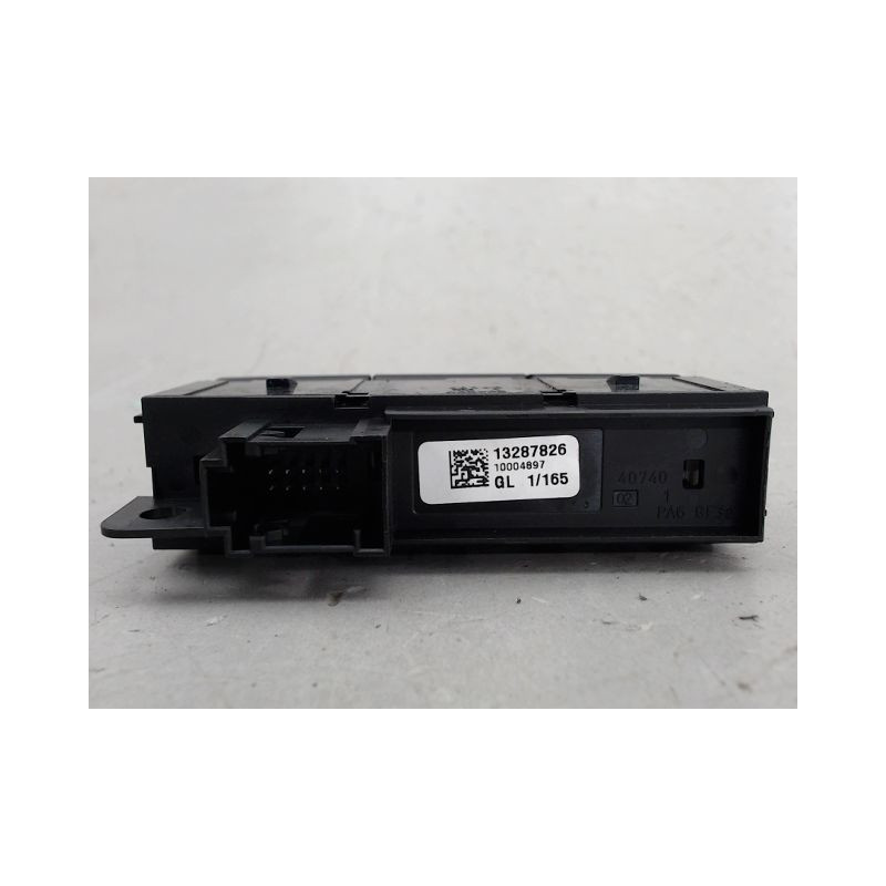 BOUTON DE WARNING OPEL MERIVA